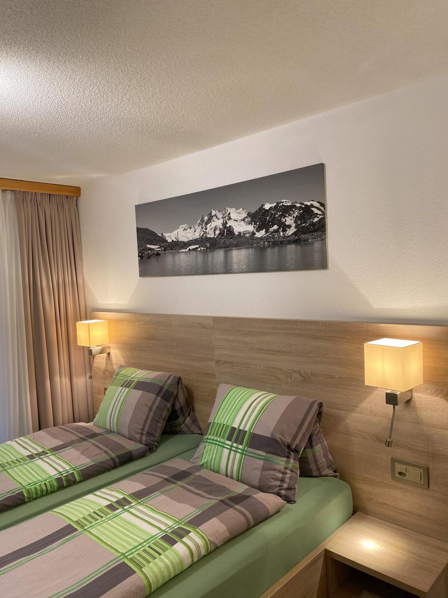 Apartments Arcadia Saas-Grund Luaran gambar